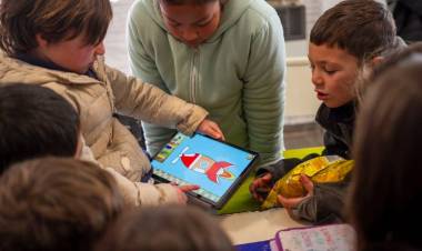 Córdoba, nominada a un premio global por su política de inclusión digital educativa