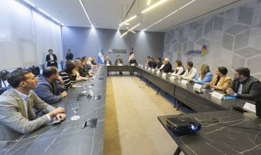 Córdoba fortalece la planificación regional con asistencia técnica a 105 municipios