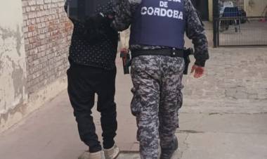  APREHENDIERON A UN HOMBRE POR INFRACCIÓN AL ARTÍCULO 70 INC. B