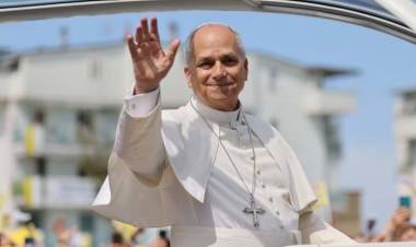 El Gobierno oficializó los feriados de noviembre por la visita del papa León XIV