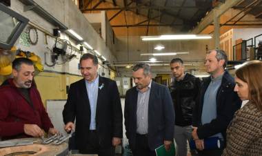 Ciudad de Córdoba: 156 escuelas reciben mejoras en su infraestructura eléctrica
