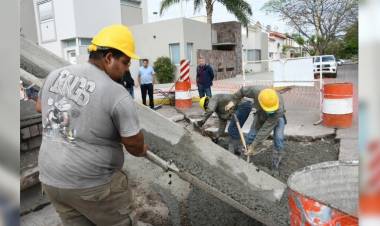 Avanza la etapa 13 de Mantenimiento y Arreglo de calles sobre Bv. Sáenz Peña