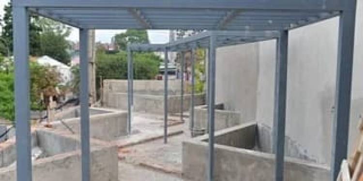 nuevo centro vecinal de barrio Juniors recolectará agua de lluvia para regar