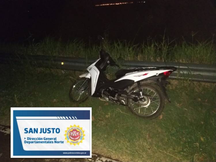  MOTOCICLETA CON PEDIDO DE SECUESTRO 