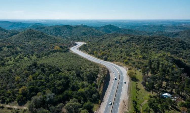 Schiaretti habilitó los primeros tres kilómetros de la Autovía Ruta 5