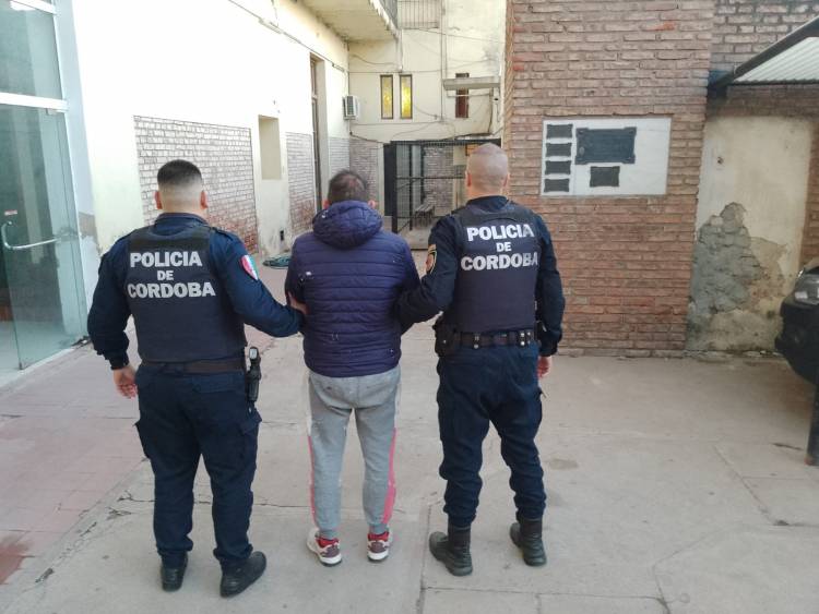 APREHENSIÓN DE MASCULINO POR ACTIVACION DE BOTÓN ANTIPÁNICO 