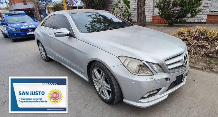 SECUESTRO DE AUTOMÓVIL CON PEDIDO DE SECUESTRO