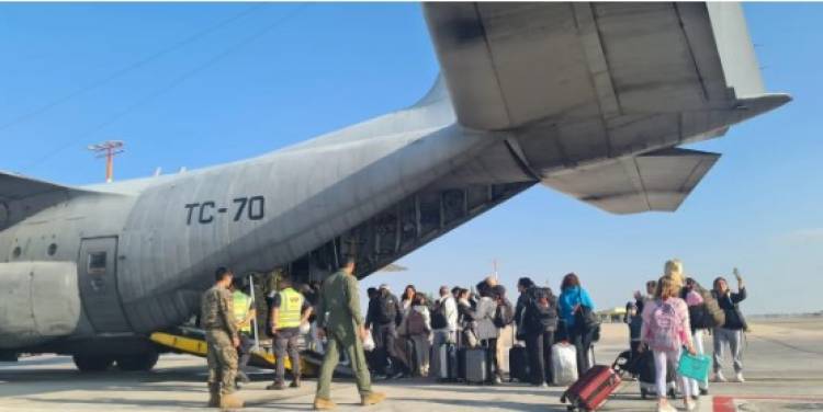 Llegó al país el tercer vuelo con argentinos repatriados de Israel