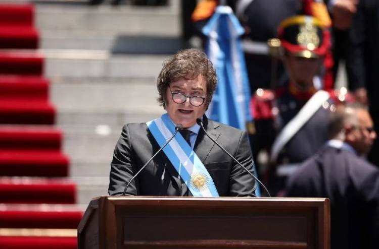 Milei hablará a las 21 por cadena nacional para explicar DNU de desregulación económica