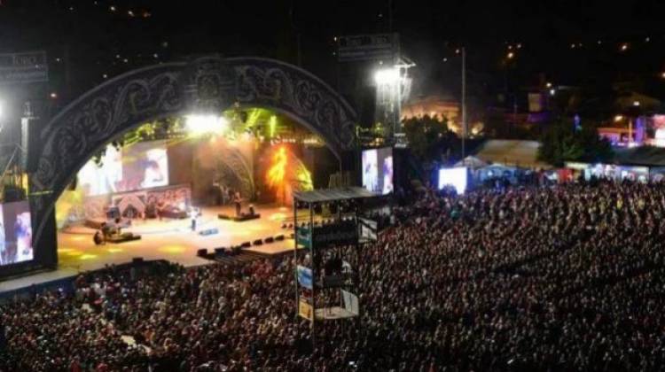 Está en duda la transmisión del Festival de Cosquín por la TV Pública