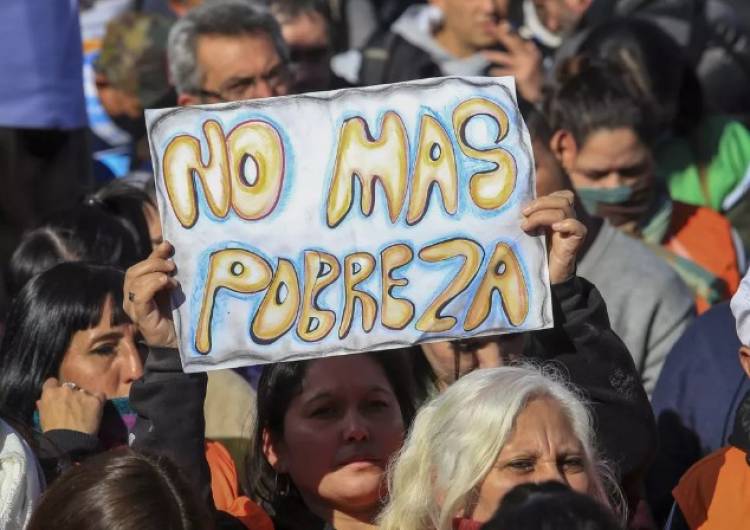 Nación fijó el Salario Mínimo de febrero en $180.000, muy por debajo del reclamado por los gremios