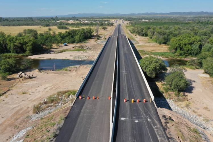 La Autovía Calamuchita presenta un avance del 88%