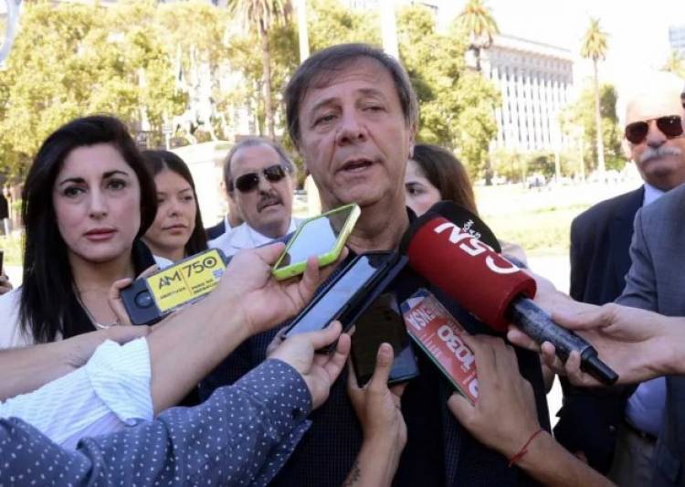 Tras su remoción de La Libertad Avanza, Zago presentó su nuevo bloque y seguirá respaldando a Milei