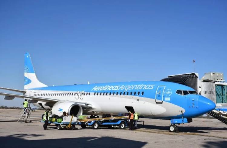 Aerolíneas Argentinas anunció la suspensión de los vuelos entre Río Cuarto y Buenos Aires