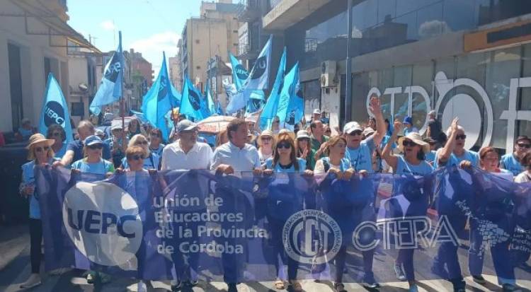 UEPC confirmó su adhesión al paro nacional y movilización del 9 de mayo en Córdoba