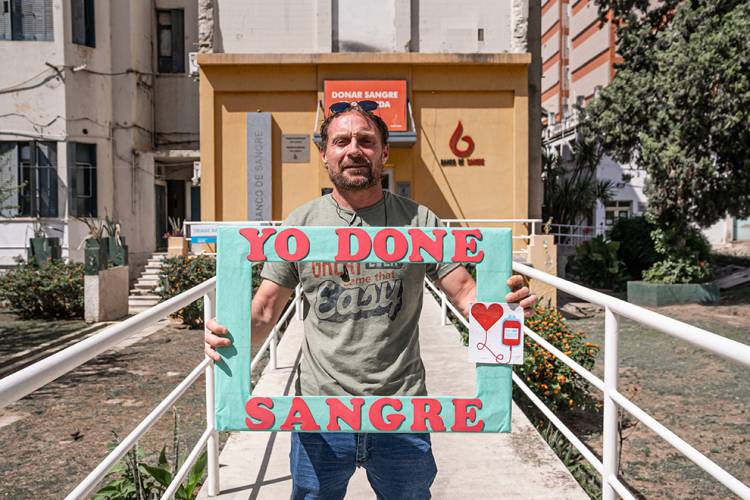 Calentá corazones este invierno: dona sangre y salva vidas