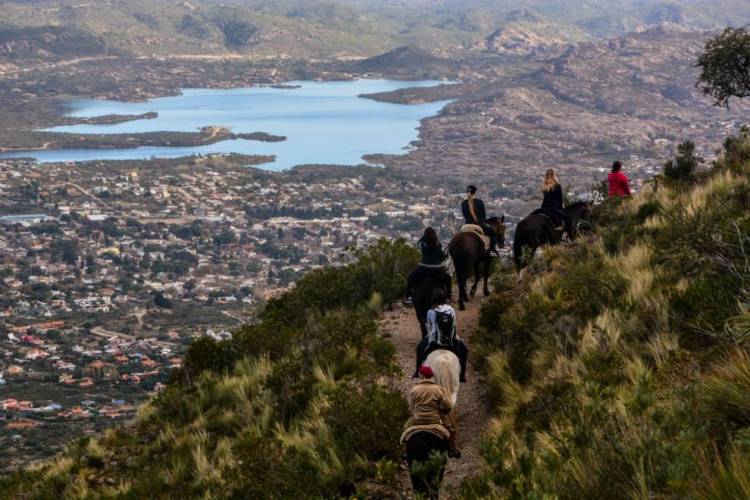 Brasileros y chilenos, entre los turistas internacionales que visitan Córdoba