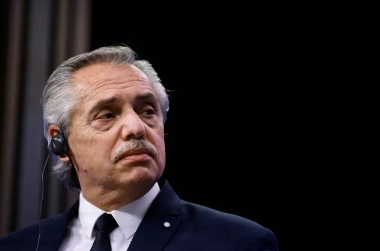 Alberto Fernández presentó una cautelar contra la difusión de sus fotos y videos íntimos