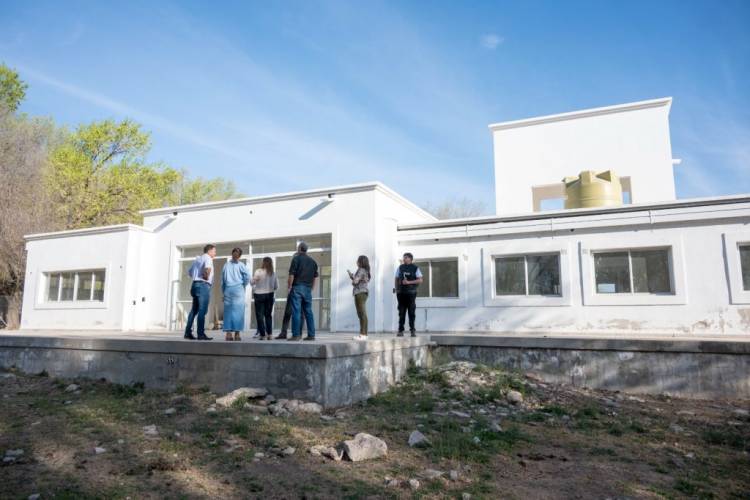 La Provincia compromete aportes para terminar el Centro de Día de Mina Clavero