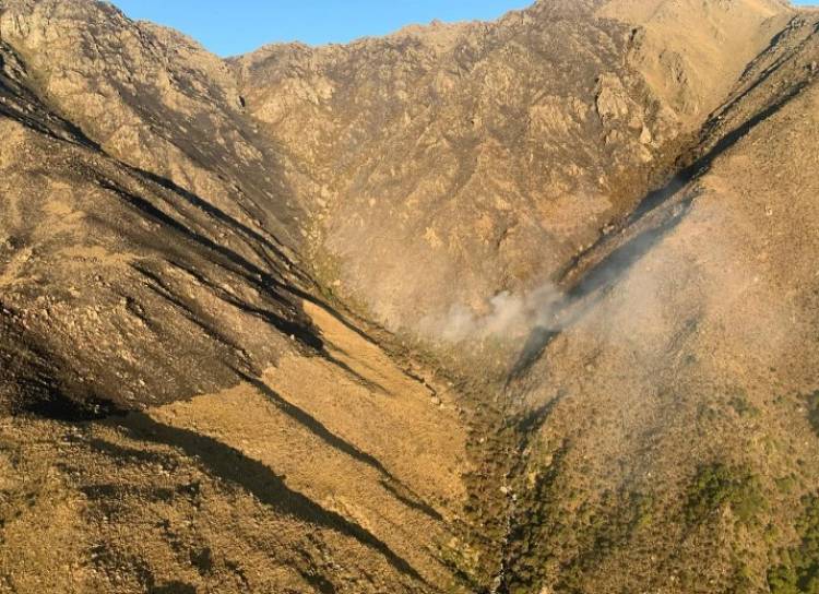 Tras los incendios, levantan la prohibición para ingresar a los cerros Champaquí y Los Gigantes