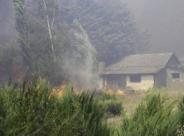Siguen los incendios en el Parque Nahuel Huapi: ya son 7.000 las hectáreas arrasadas por el fuego