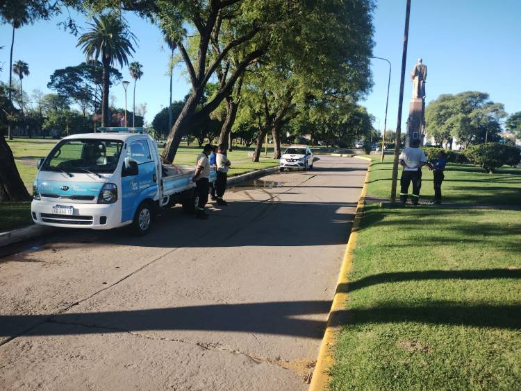 Cuatro motos y dos remises retenidos en controles vehiculares en la ciudad