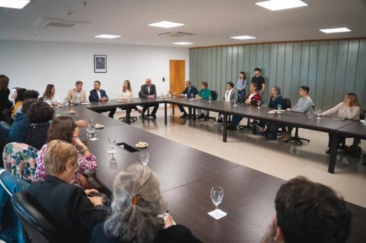 Discapacidad: se abre la puerta para equiparar los aranceles del Apross con los valores nacionales