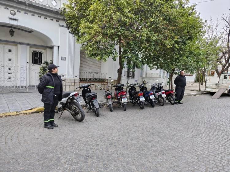 Retienen nueve motocicletas por infracciones durante operativo de control vehicular