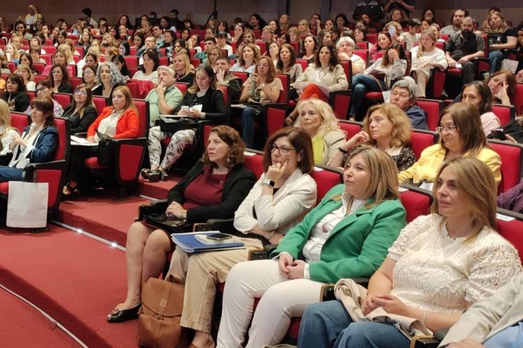 Conectar para innovar: se lleva a cabo la última jornada del Congreso de Educación 2025