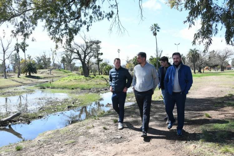 Iniciaron las tareas de relevamiento para la refuncionalización del Parque Cincuentenario