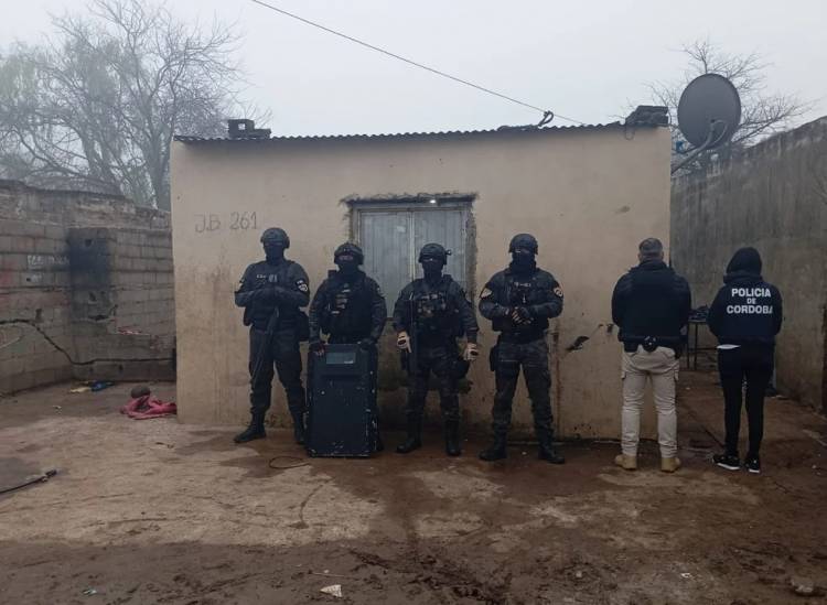 Frontera: tras allanamiento, detienen a joven por amenazar y golpear a una mujer con un arma