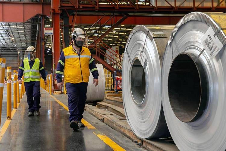 ADIMRA reveló que la industria metalúrgica cayó un 4,6% interanual en la Argentina: un 3,7% en Córdoba