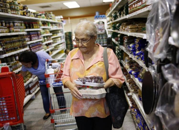 Un jubilado necesita más de $580.000 para subsistir: el haber mínimo cubre apenas el 67%