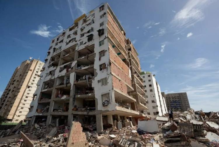 Venezuela suma 920 muertos y 3.360 heridos heridos: sigue el rescate entre los escombros