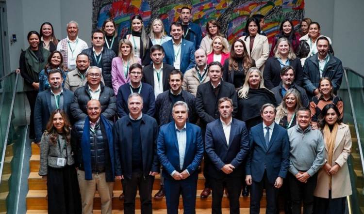 Llaryora: “Córdoba está haciendo una transformación silenciosa de la educación”