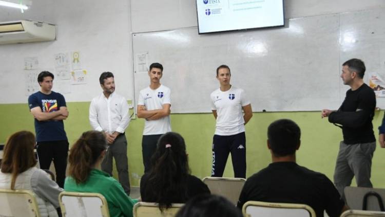 Esgrima: capacitación internacional para impulsar la disciplina en San Francisco